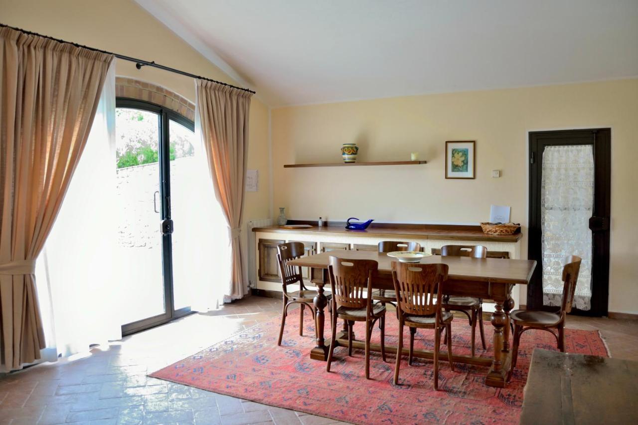 Agriturismo Vinci Gaiole in Chianti Exterior photo